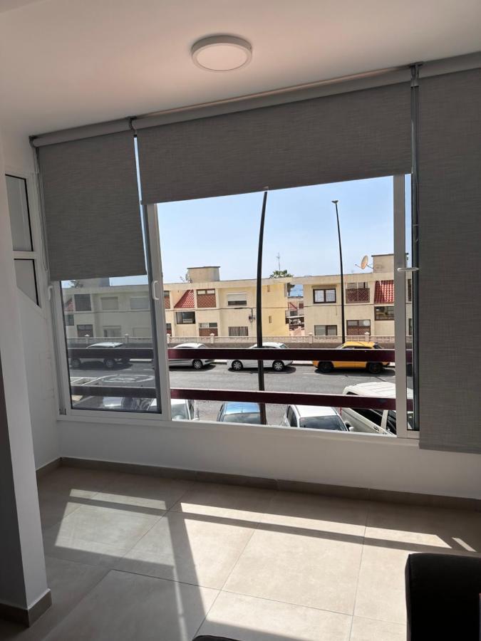Apartamento Playa Las Vistas Лос Кристианос Экстерьер фото